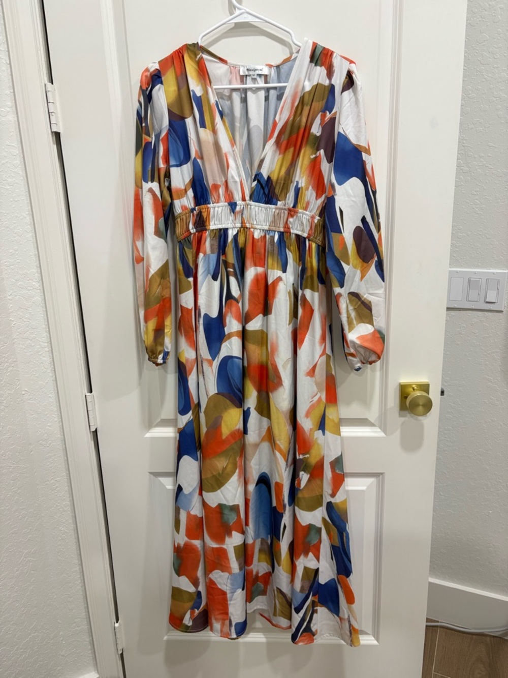 Women's Maxi Dress in Multicolor Abstract Print
